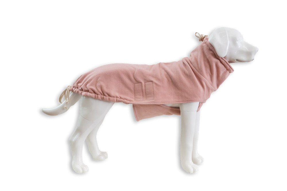 Hundepullover mit Hund Seitenansicht